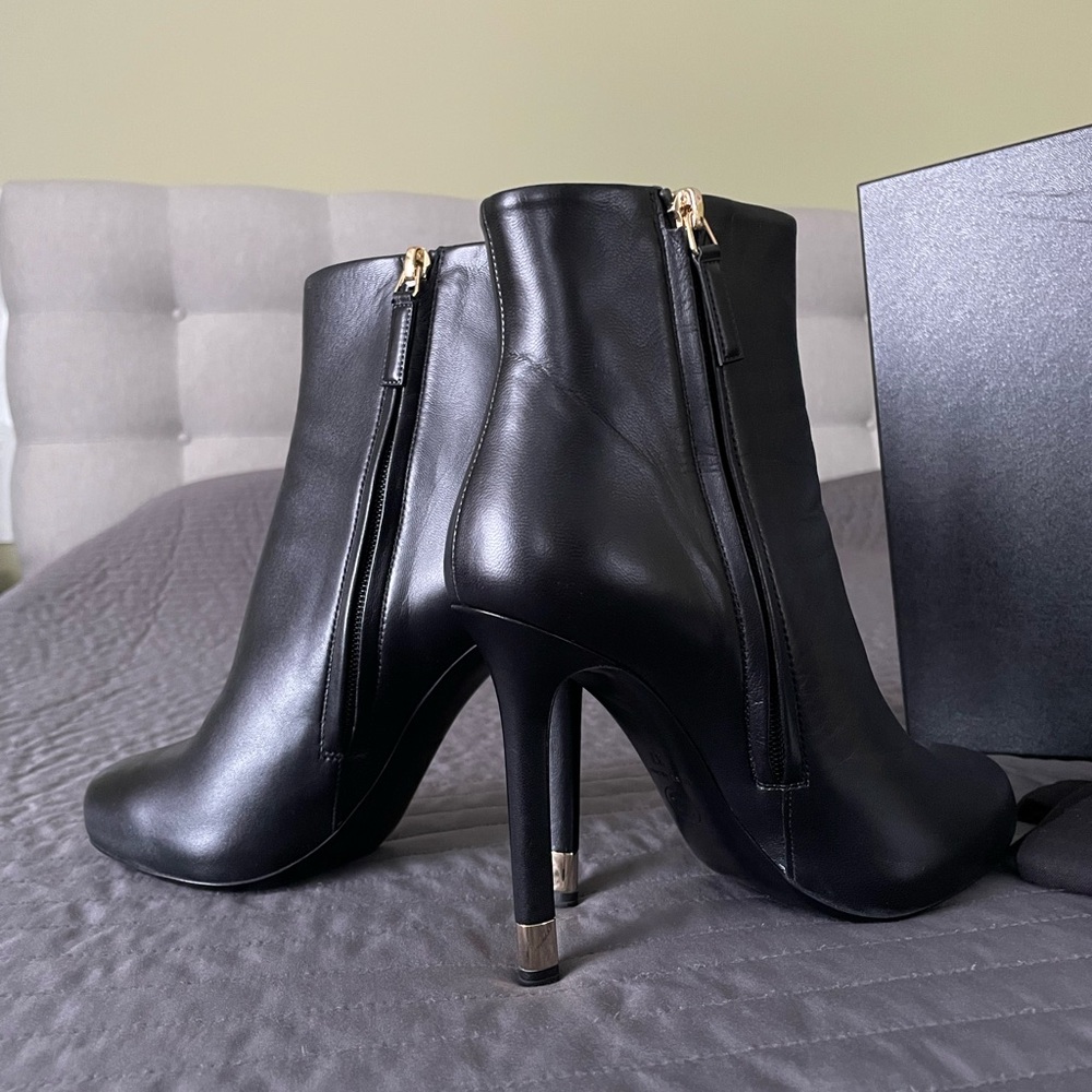 Chanel booties size 37 - Picture 5 of 10